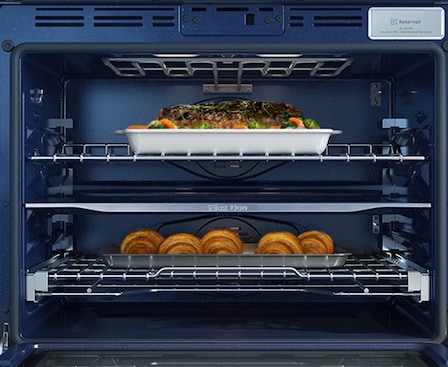 Use the racks in your Samsung wall oven