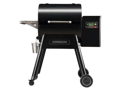 Traeger Ironwood Series 650 Pellet Grill Ironwood 650 - TFB65BLEC