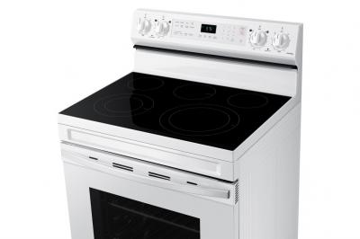 30" Samsung 6.3 Cu. Ft. Freestanding Electric Range With Built-In Wi-fi - NE63A6511SW