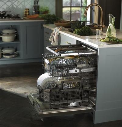 24" Monogram Fully Integrated Dishwasher with Pro Handle - ZDT975SPJSS