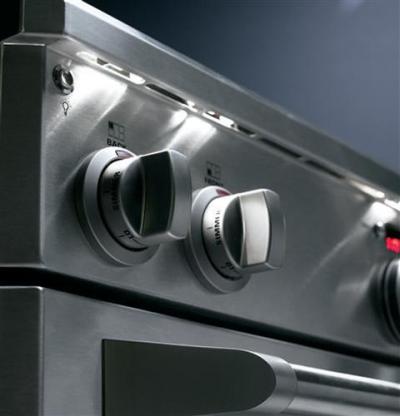 48" Monogram  All Gas Professional Range with 6 Burners and Griddle (Natural Gas) - ZGP486NDRSS