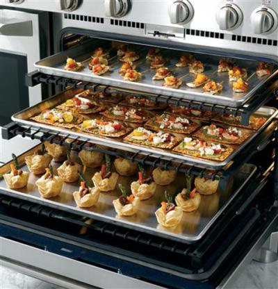 48"Monogram  Dual-Fuel Professional Range with 4 Burners, Grill, and Griddle (Natural Gas) - ZDP484NGPSS