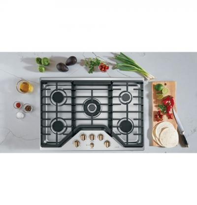 30"Café Built-In Deep-Recessed Edge-to-Edge Gas Cooktop - CGP95303MS2