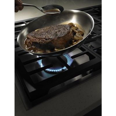 36" Jenn-Air Pro Style Stainless 6-Burner Gas Cooktop - JGC7636BP