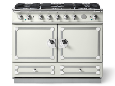 43" La Cornue CornuFe 110 Freestanding Dual Fuel Range - C1WP