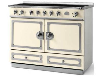 43" La Cornue CornuFe 110 Freestanding Induction Range - C1VN-I