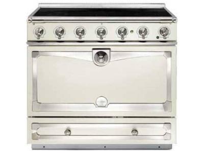 36" La Cornue CornuFé 90 Albertine Freestanding Induction Range - C9VN-I