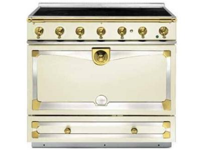 36" La Cornue CornuFé 90 Albertine Freestanding Induction Range - C9CF-I