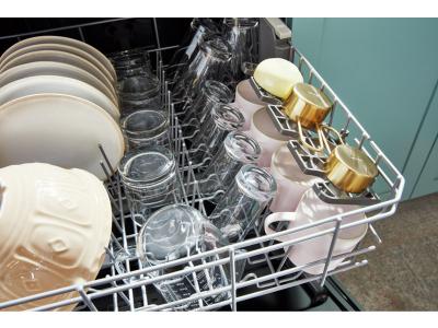 24" Whirlpool 55 DBA Quiet Dishwasher with Adjustable Upper Rack - WDP560HAMZ