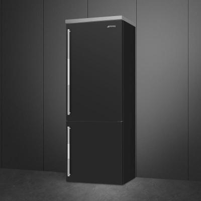 27" SMEG SPR Bottom Mount Freestanding Refrigerator in Black - BM27URMB