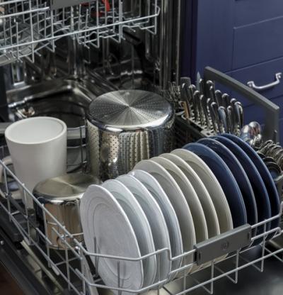 24" GE Built-In Tall Tub Dishwasher With Stainless Steel Tub - GDT665SGNWW